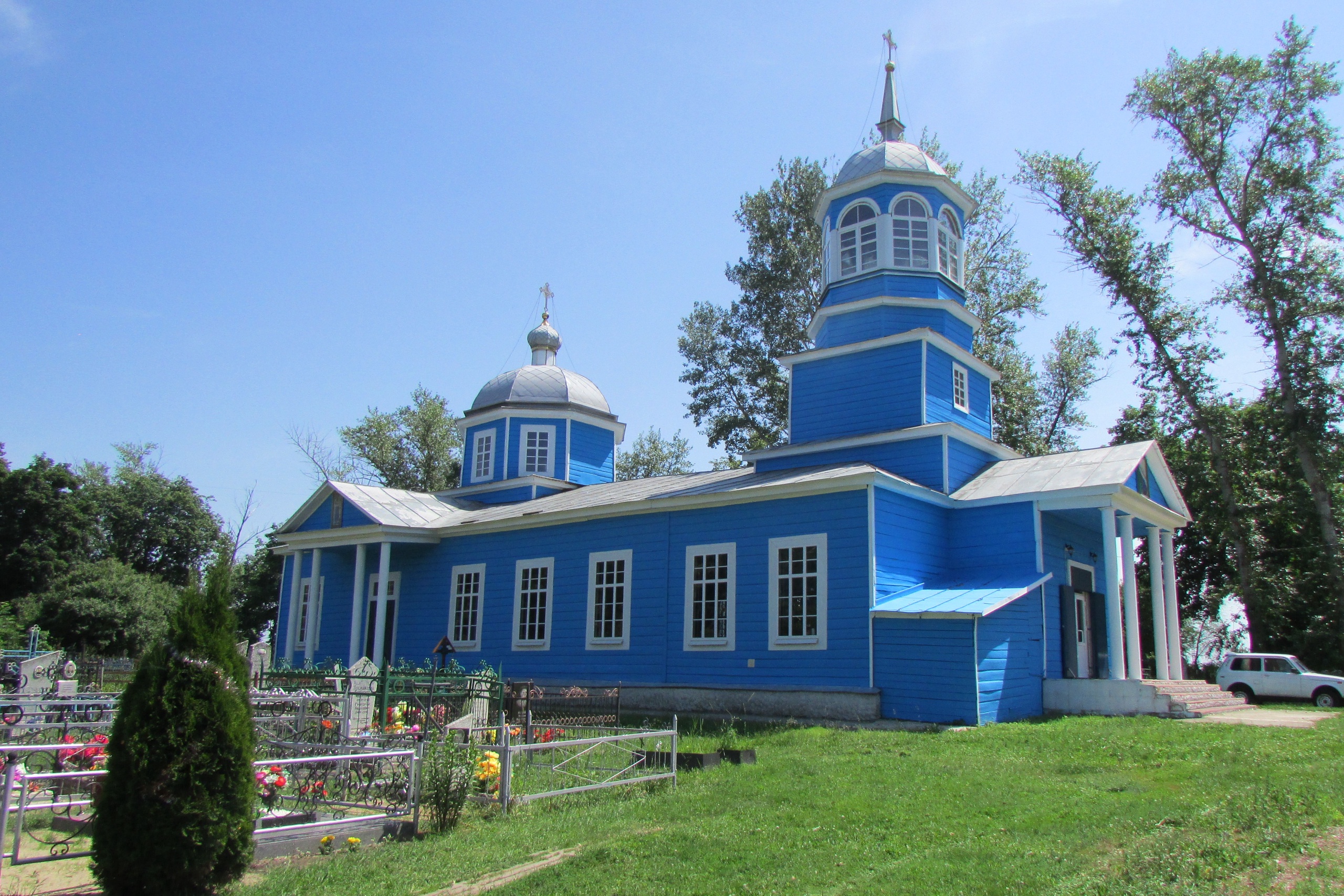 Храм Георгия Победоносца в селе Уколово. Адрес — Курская обл.,  Золотухинский р-н, д. 3-е Уколово, влд. 53. Фото, режим работы, афиша и  события. Соловьиный край