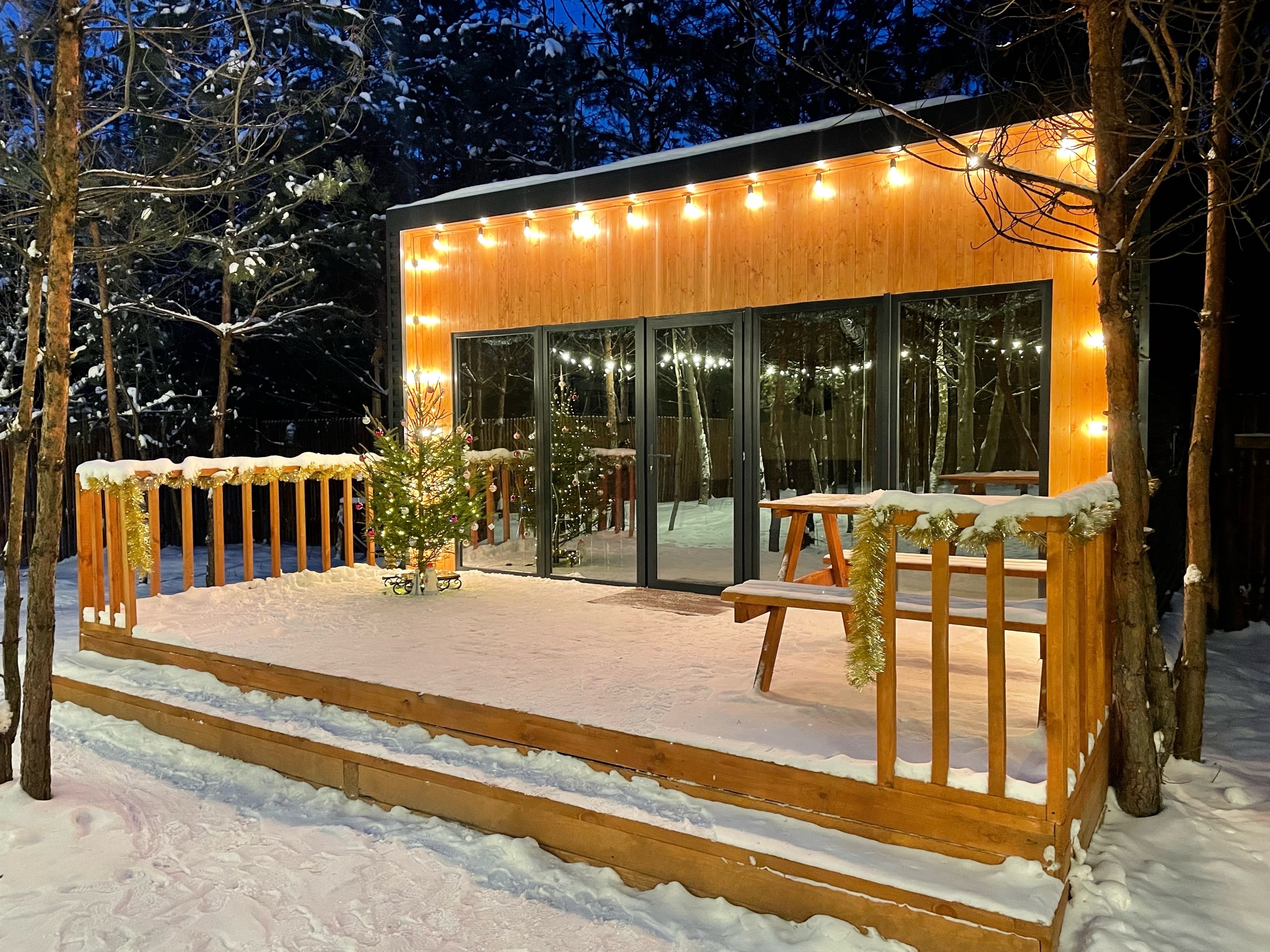 Гостиница Дом отдыха Forest house. Адрес — Курская обл., Курский р-н, д.  Пименово. Фото, режим работы. Соловьиный край